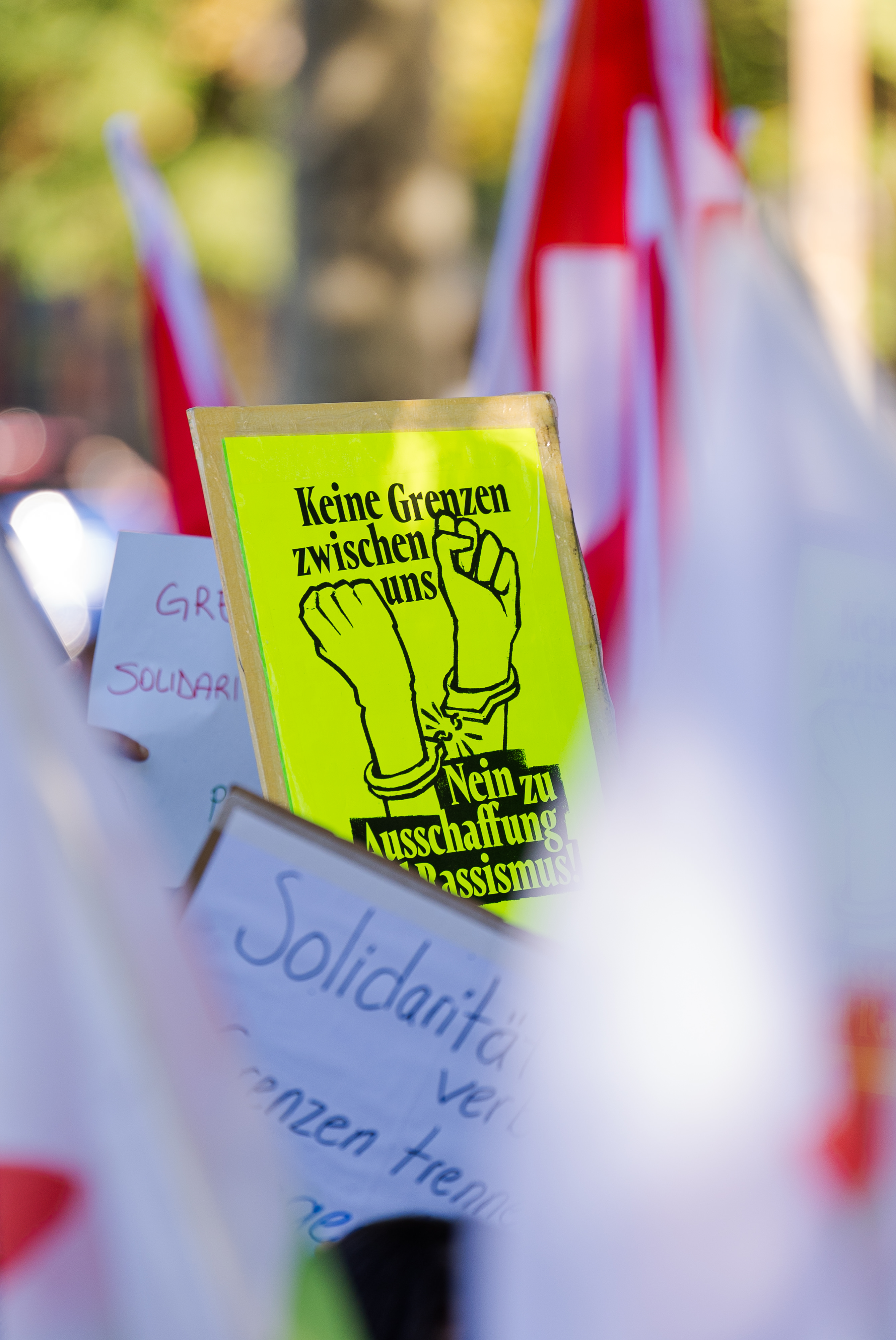 Panneau "Keine Grenzen zwischen uns"